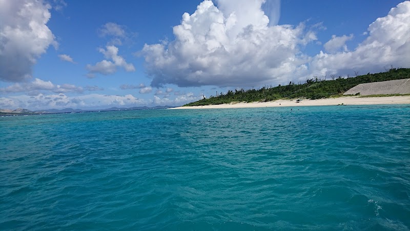Minna island sea bathing