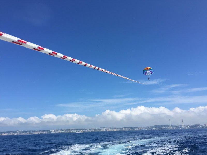 Parasailing in Ginowan